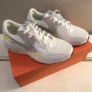 Women’s Nike Air Max. White, yellow and grey. Size 8.5